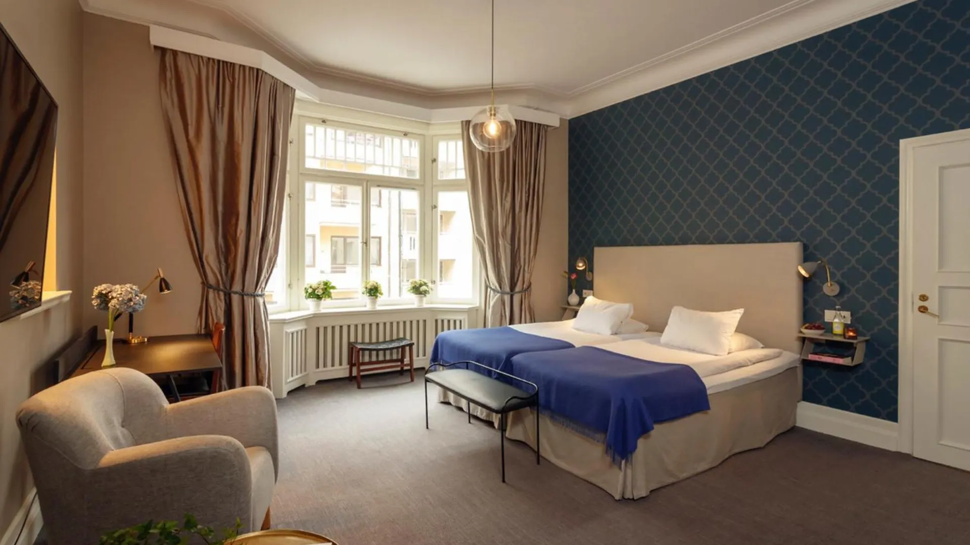 Home Hotel Wellington Stockholm 4*,