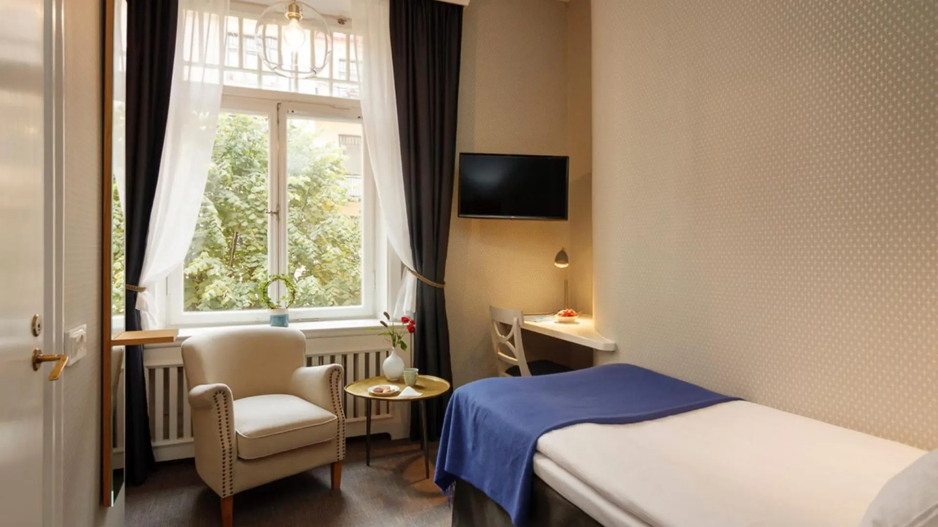 Home Hotel Wellington Стокгольм